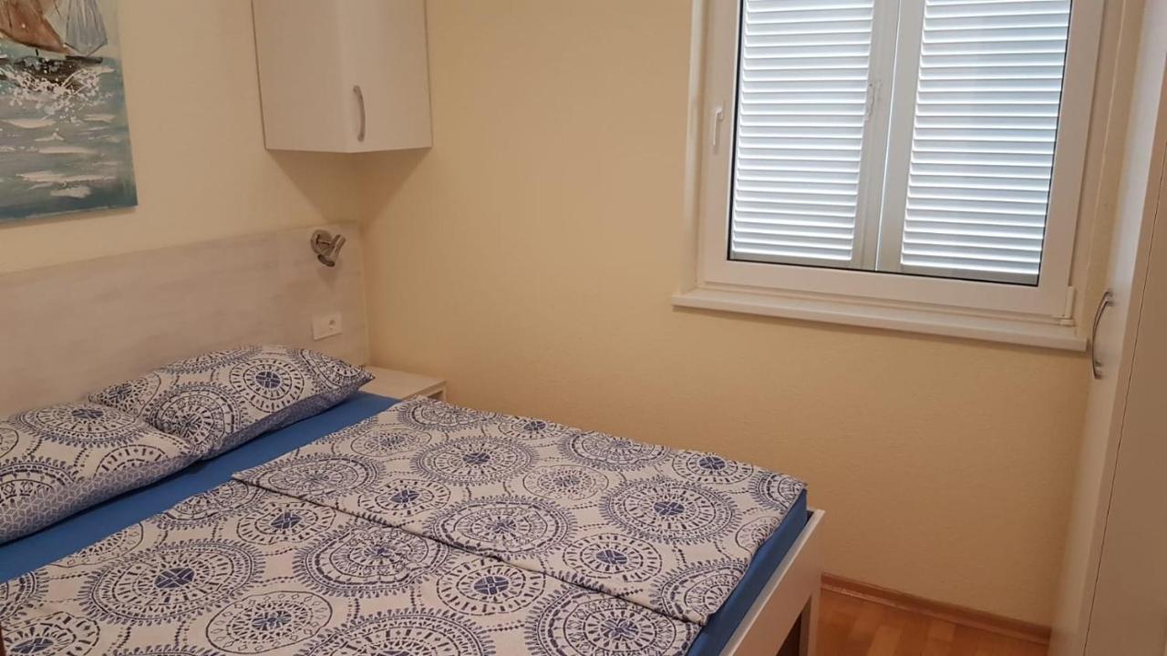 Apartmani Grgic Vodice Esterno foto