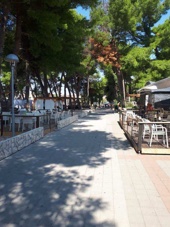 Apartmani Grgic Vodice Esterno foto