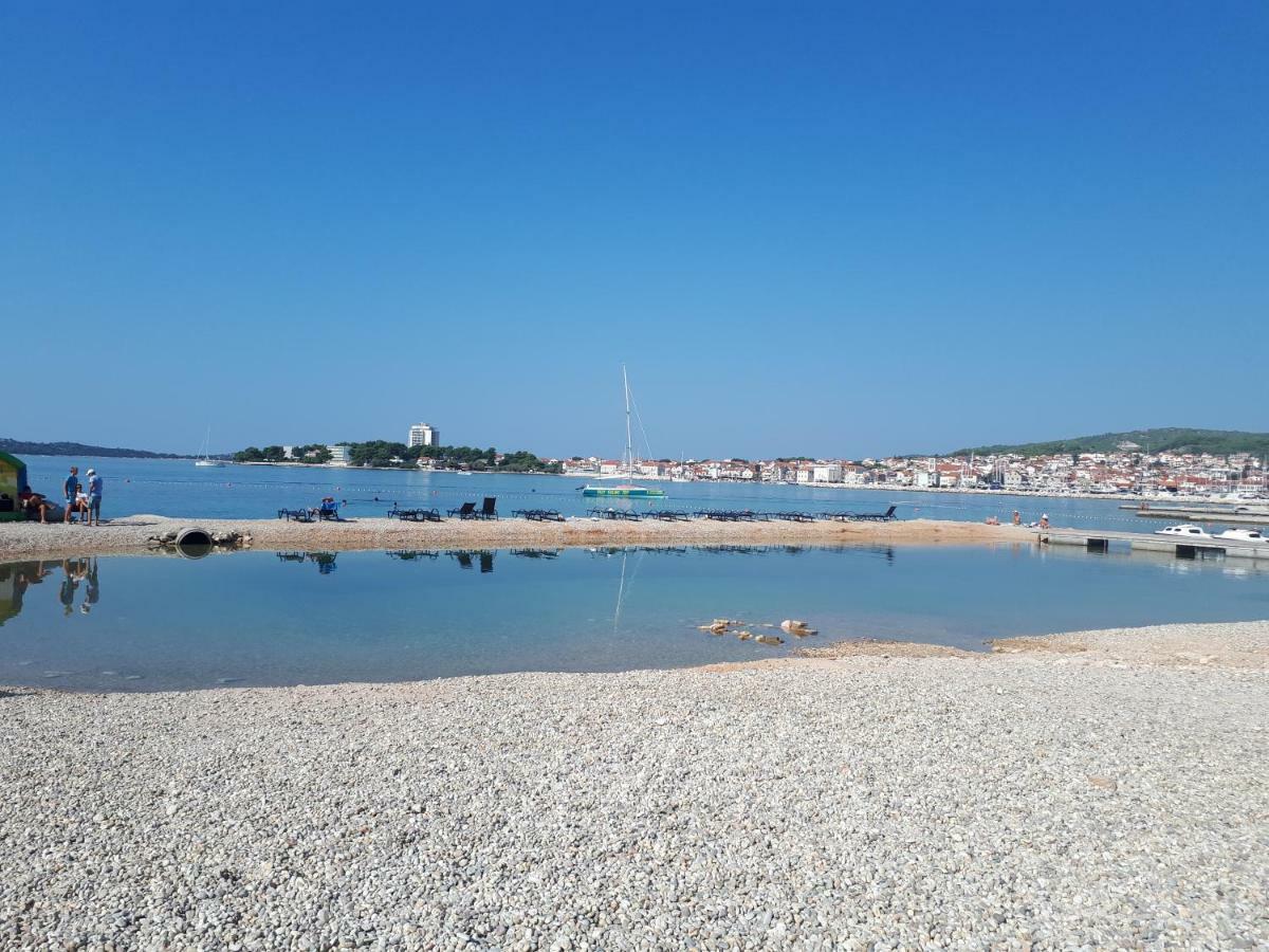 Apartmani Grgic Vodice Esterno foto