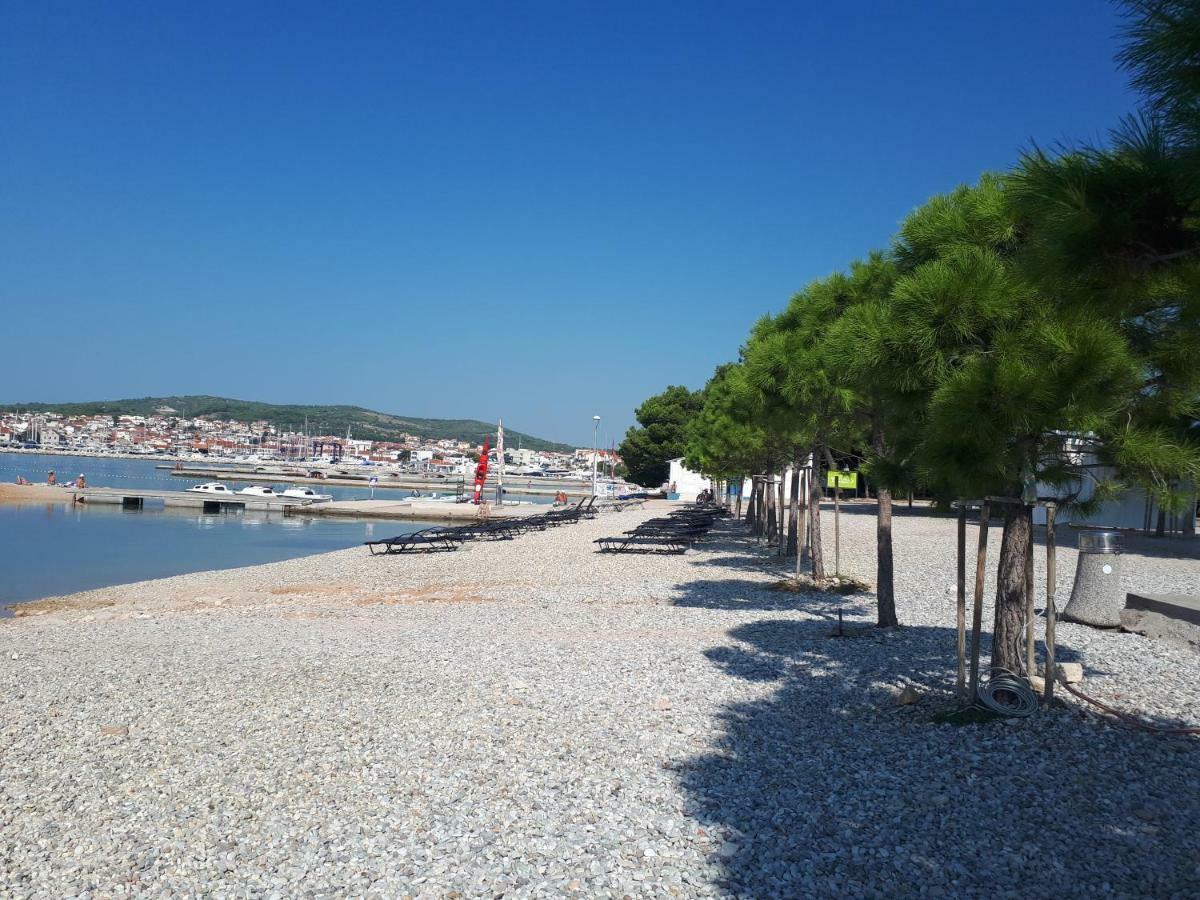 Apartmani Grgic Vodice Esterno foto